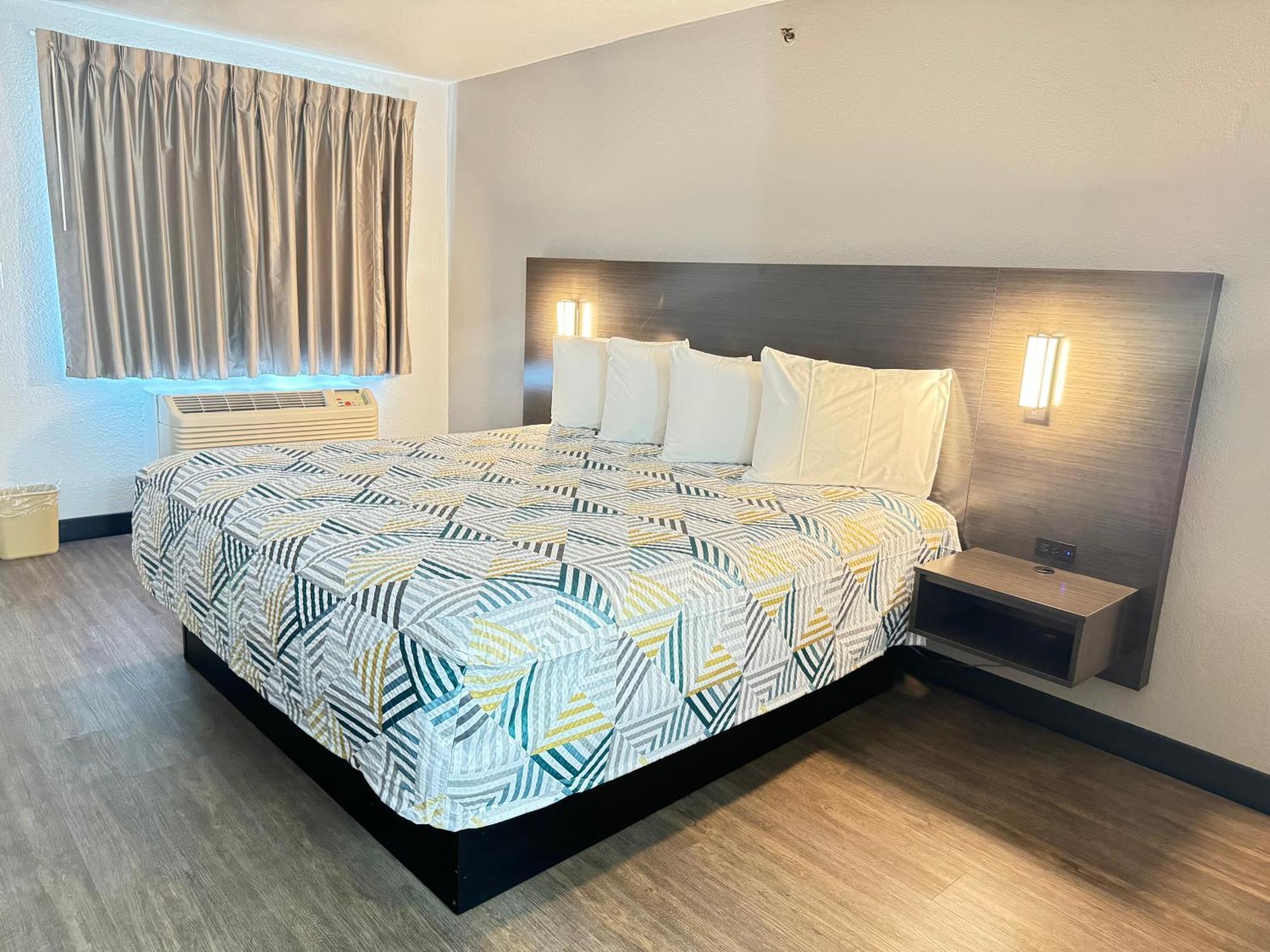 Masters Inn ทักเกอร์ ภายนอก รูปภาพ
