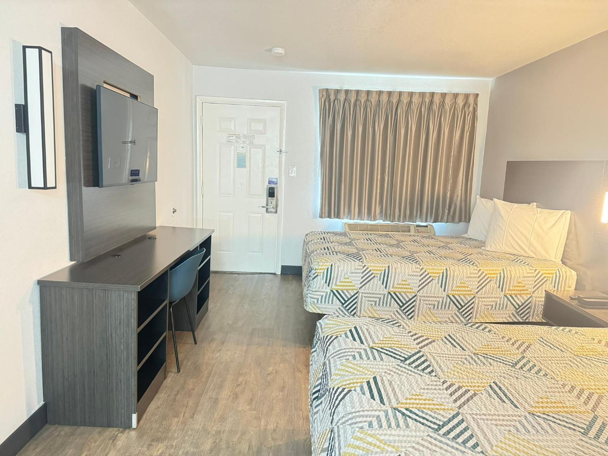 Masters Inn ทักเกอร์ ภายนอก รูปภาพ