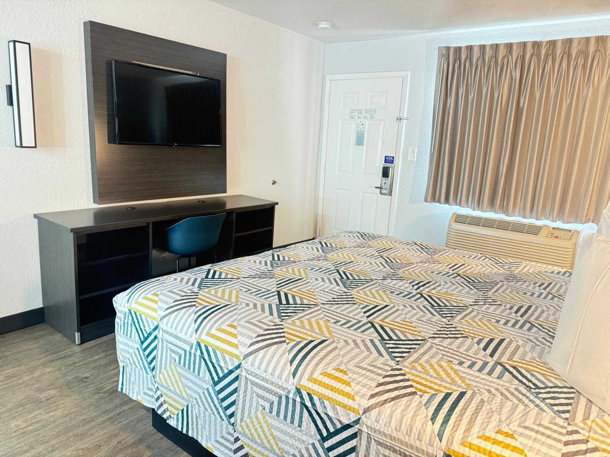 Masters Inn ทักเกอร์ ภายนอก รูปภาพ