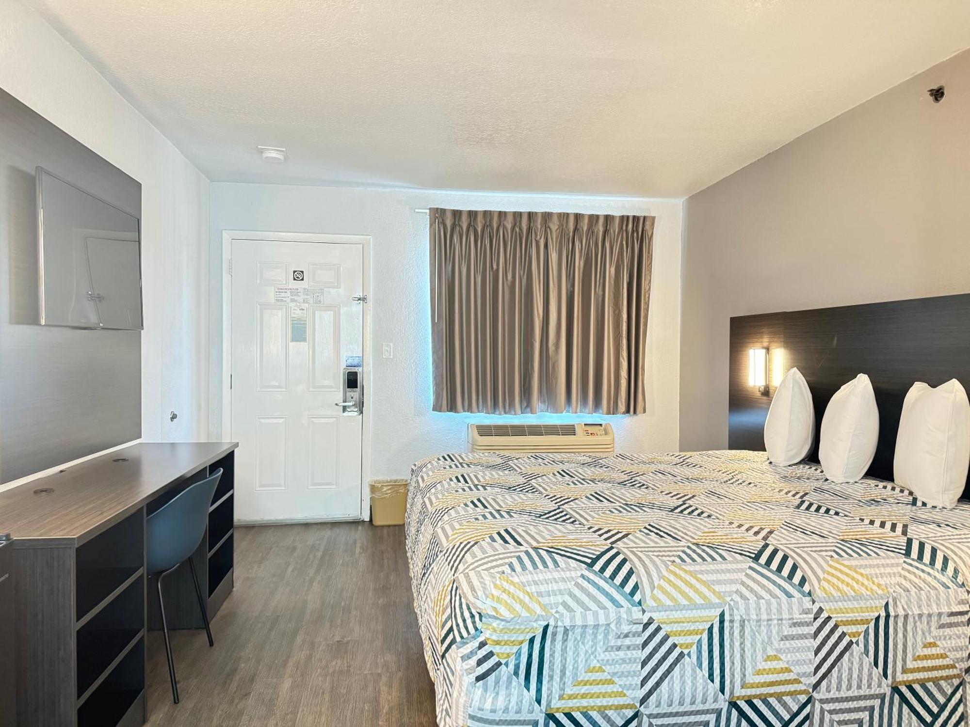 Masters Inn ทักเกอร์ ภายนอก รูปภาพ